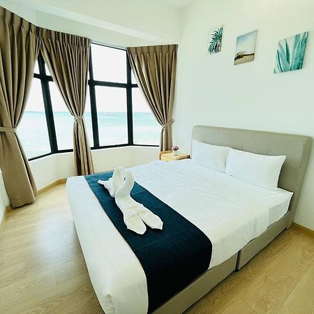 Mutiara Melaka Beach Resort By Glex Tangga Batu Kültér fotó