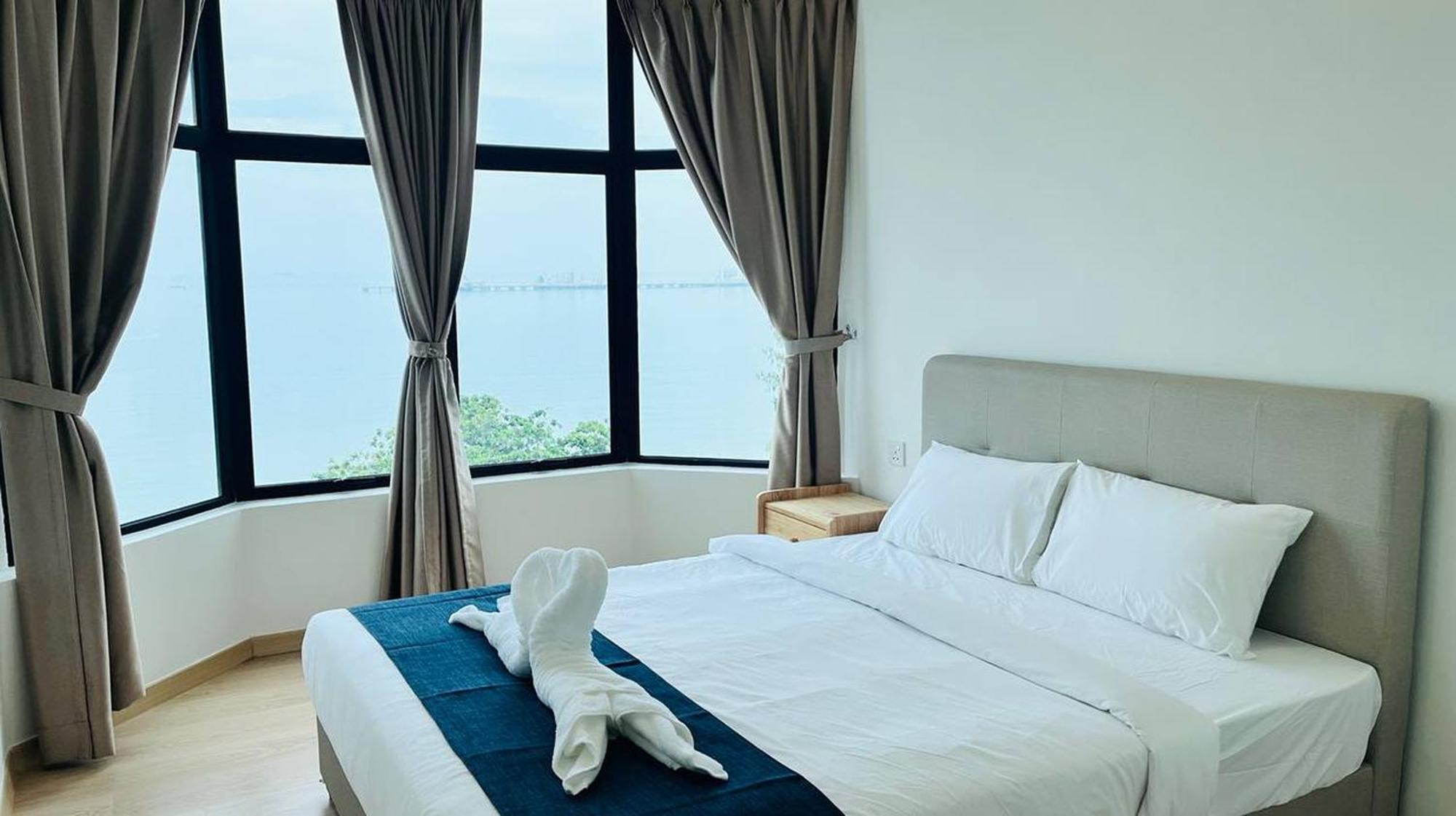 Mutiara Melaka Beach Resort By Glex Tangga Batu Kültér fotó