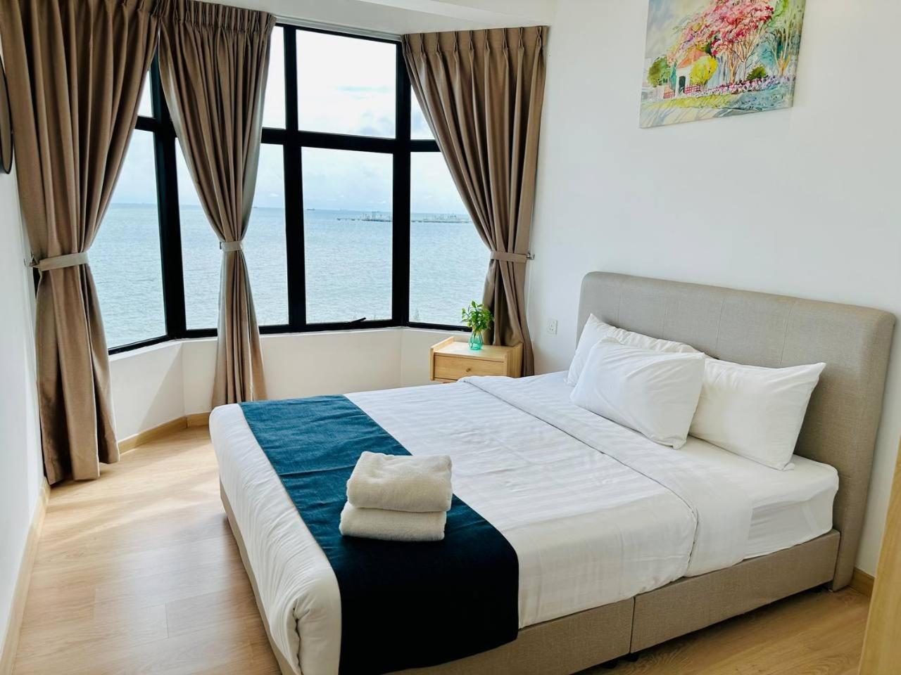 Mutiara Melaka Beach Resort By Glex Tangga Batu Kültér fotó