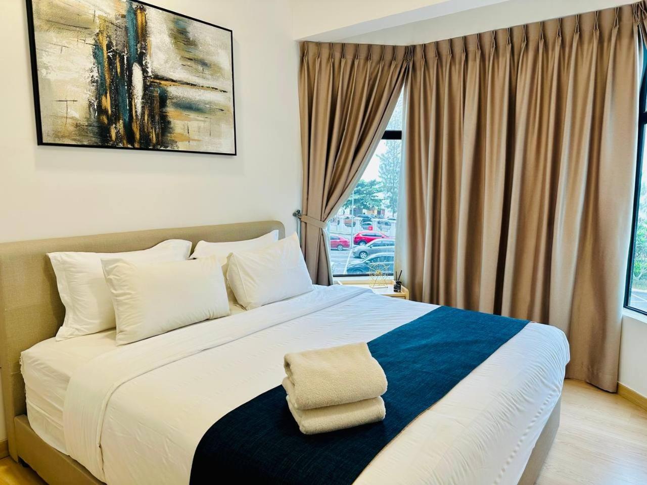 Mutiara Melaka Beach Resort By Glex Tangga Batu Kültér fotó